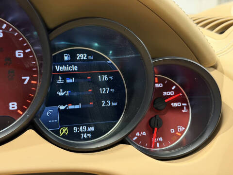 2017 Porsche Cayenne GTS