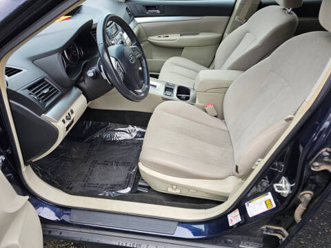 2013 Subaru Outback 2.5i Premium