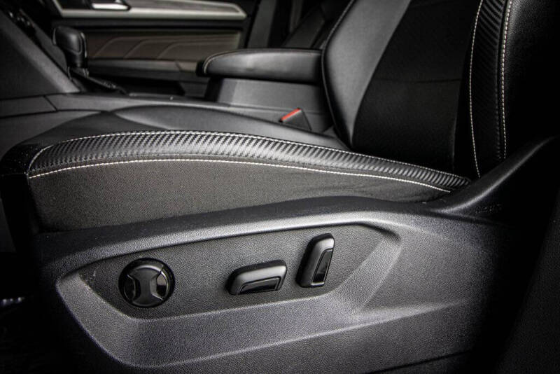 2023 Volkswagen Atlas Cross Sport SE