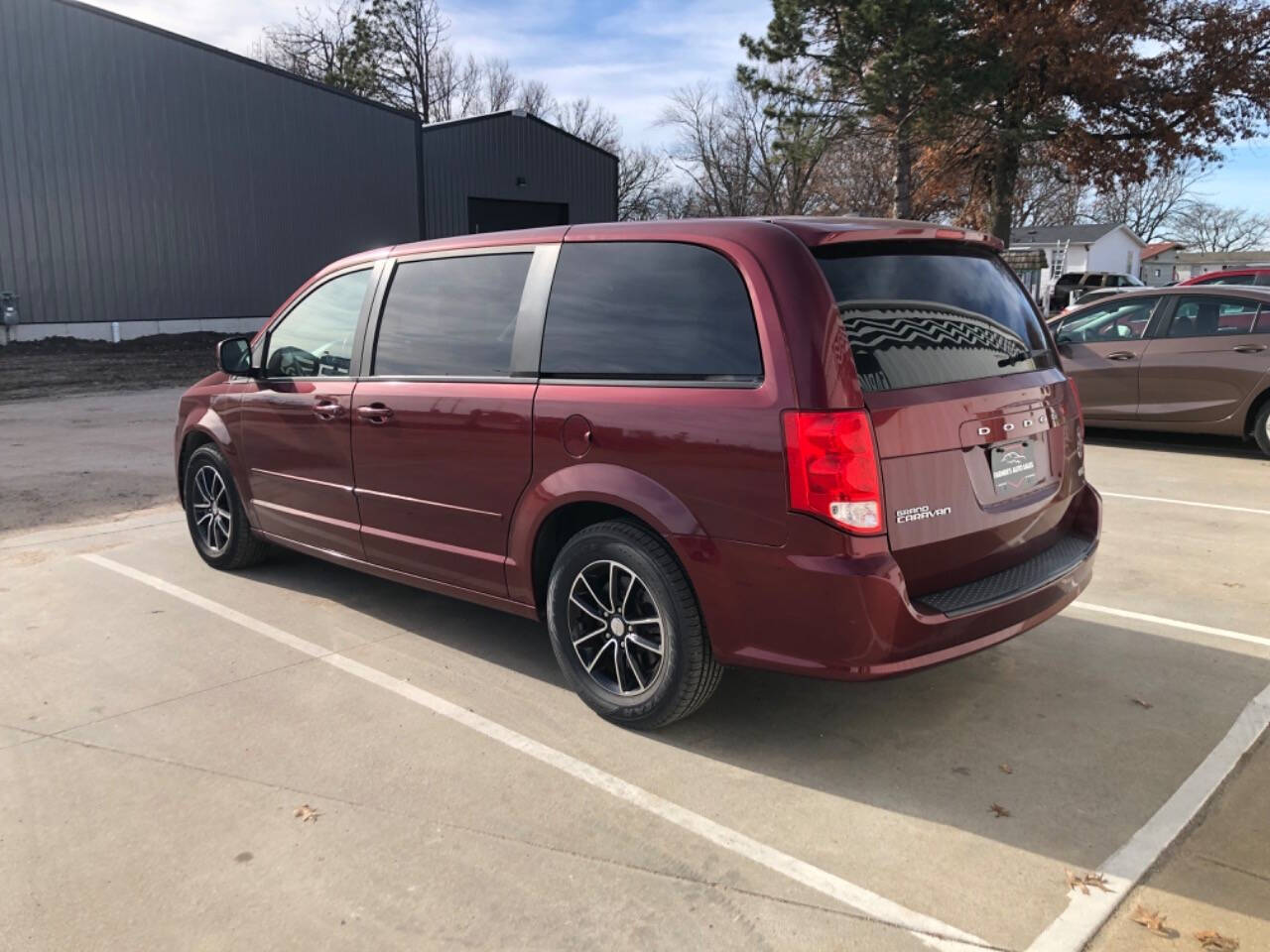 2017 Dodge Grand Caravan for sale at FARMER's AUTO SALES in Seward, NE