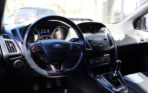 2018 Ford Focus ST