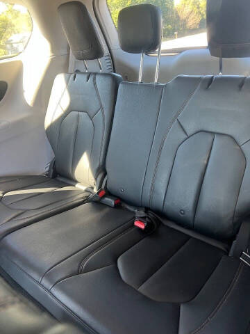 2017 Chrysler Pacifica Touring Plus