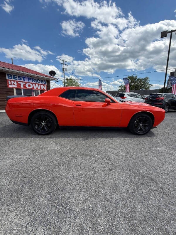 2021 Dodge Challenger SXT