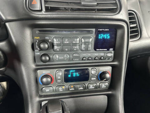 2004 Chevrolet Corvette