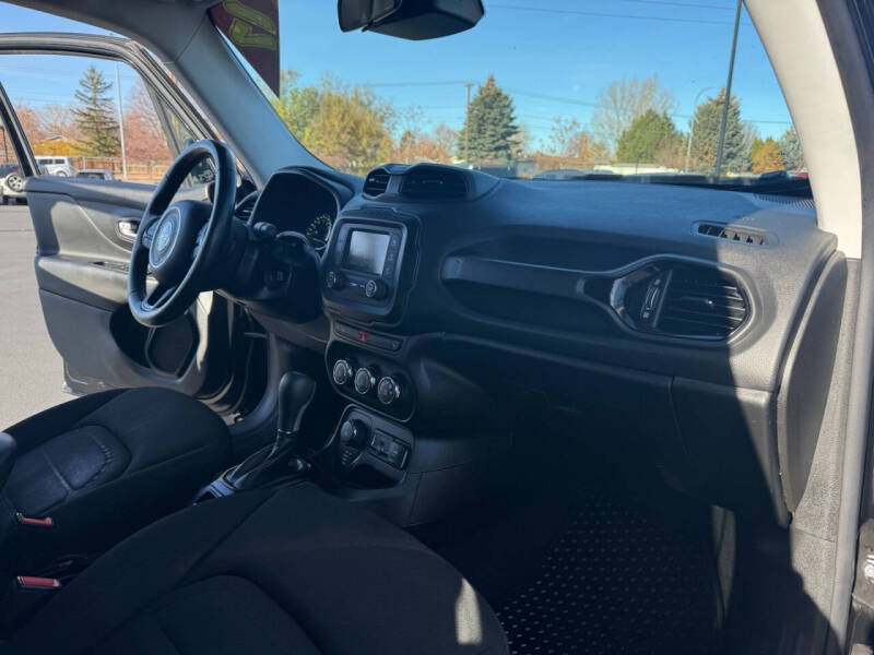 2017 Jeep Renegade Altitude