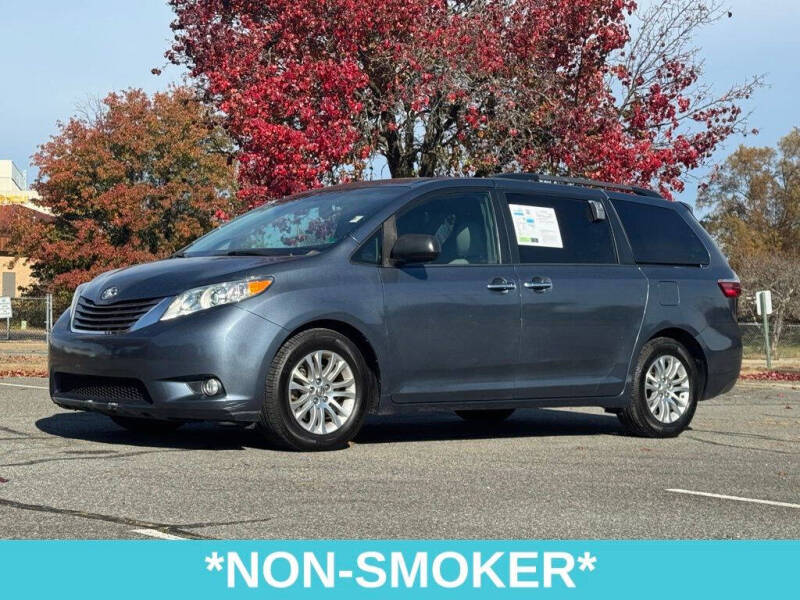 2016 Toyota Sienna