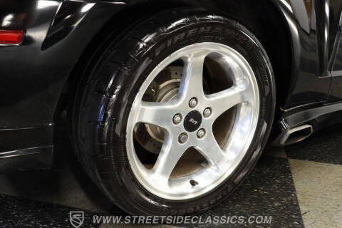 2001 Ford Mustang SVT Cobra