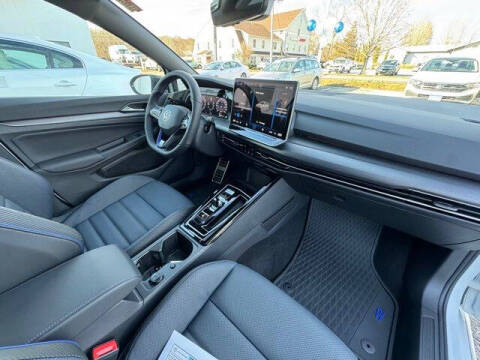 2026 Volkswagen Golf R 4Motion