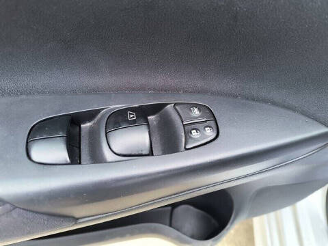 2013 Nissan Sentra SR