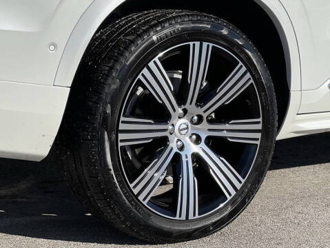 2024 Volvo XC90 B6 Plus Bright Theme 6P