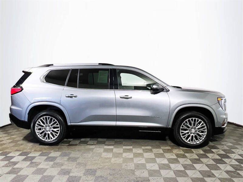 2025 GMC Acadia Denali