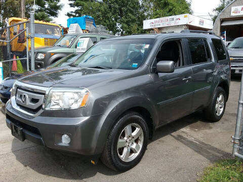 2011 Honda Pilot for sale at Drive Deleon in Yonkers NY