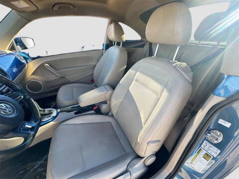 2019 Volkswagen Beetle 2.0T SE