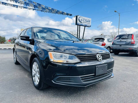 2011 Volkswagen Jetta for sale at J. Tyler Auto LLC in Evansville IN