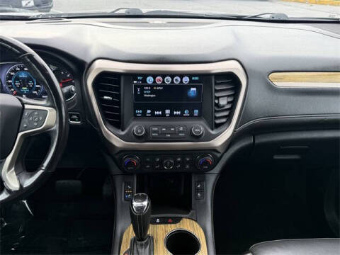 2018 GMC Acadia Denali