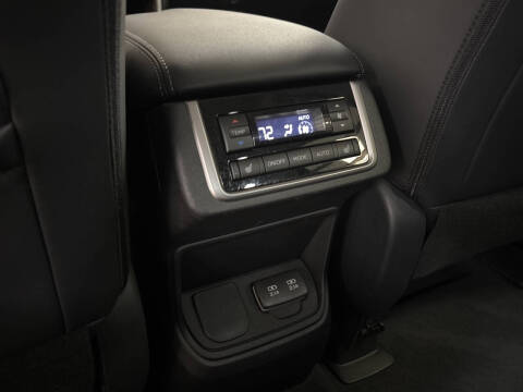 2022 Subaru Ascent Limited 8-Passenger