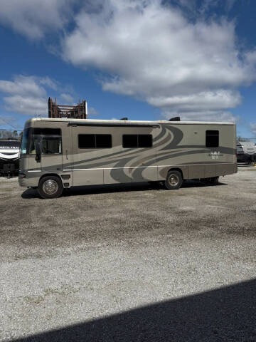 2005 Workhorse W22