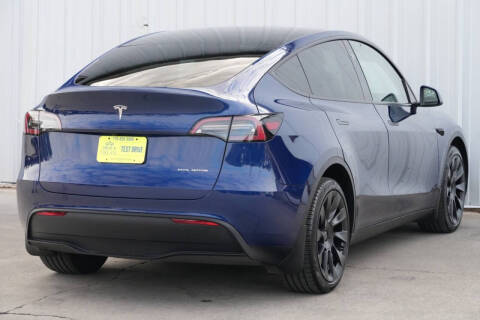 2023 Tesla Model Y Long Range