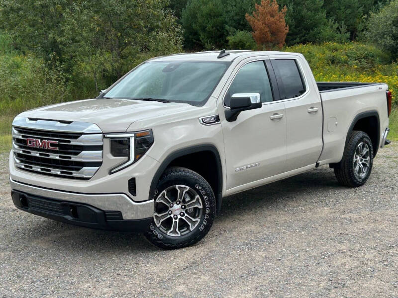 2026 GMC Sierra 1500 SLE's photo