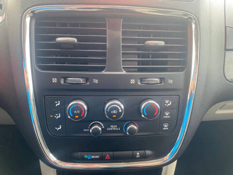 2018 Dodge Grand Caravan SE