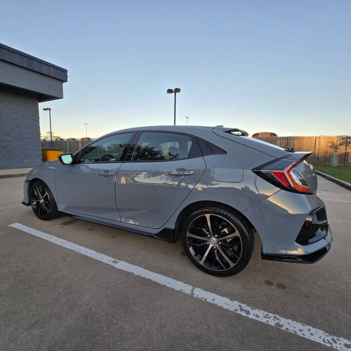 2021 Honda Civic for sale at MOTOR VILLAGE LLC in Houston, TX