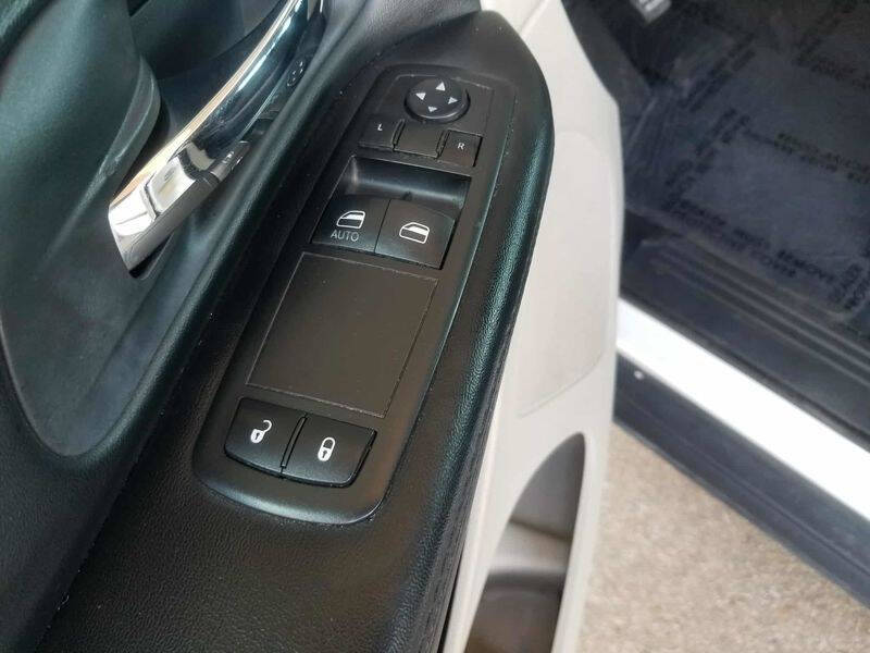 2015 Dodge Grand Caravan SE