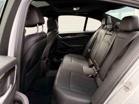 2021 BMW 5 Series 530i