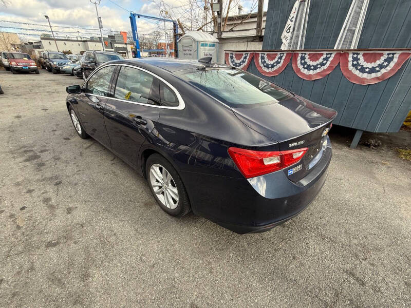 2017 Chevrolet Malibu LT
