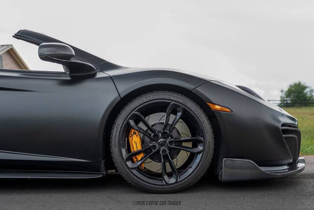 2013 McLaren MP4-12C Spider