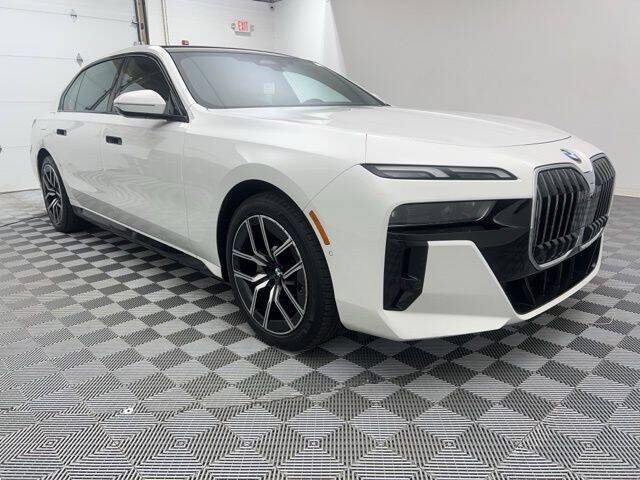 2025 BMW 7 Series 740i xDrive