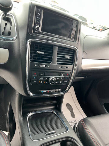 2017 Dodge Grand Caravan GT