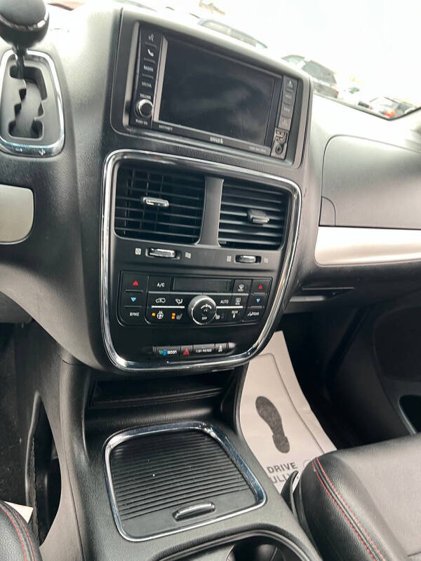 2017 Dodge Grand Caravan GT