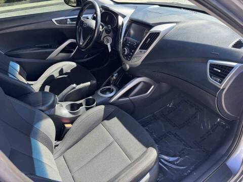 2017 Hyundai Veloster