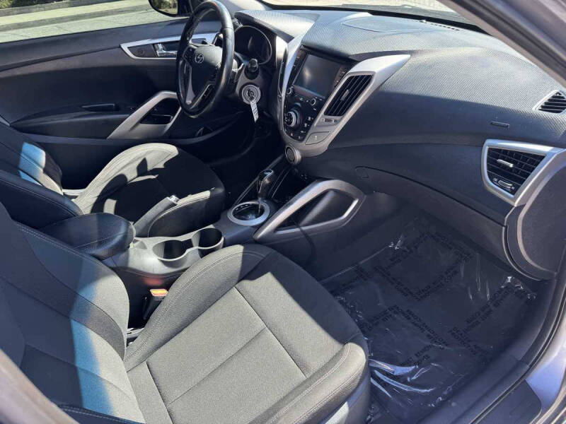 2017 Hyundai Veloster