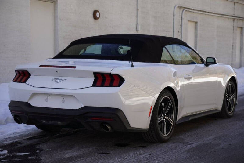 2024 Ford Mustang EcoBoost