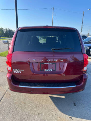 2017 Dodge Grand Caravan SE