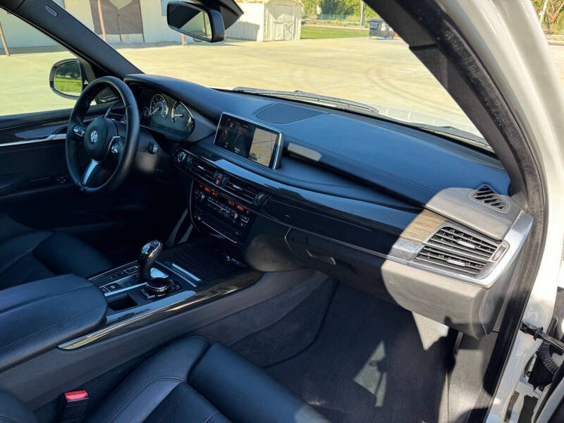 2015 BMW X5 xDrive50i