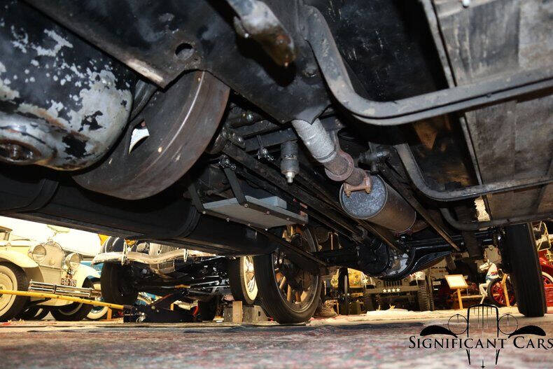 1916 Studebaker ED-6 7 Pass Touring