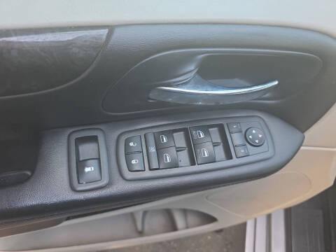 2013 Dodge Grand Caravan SXT