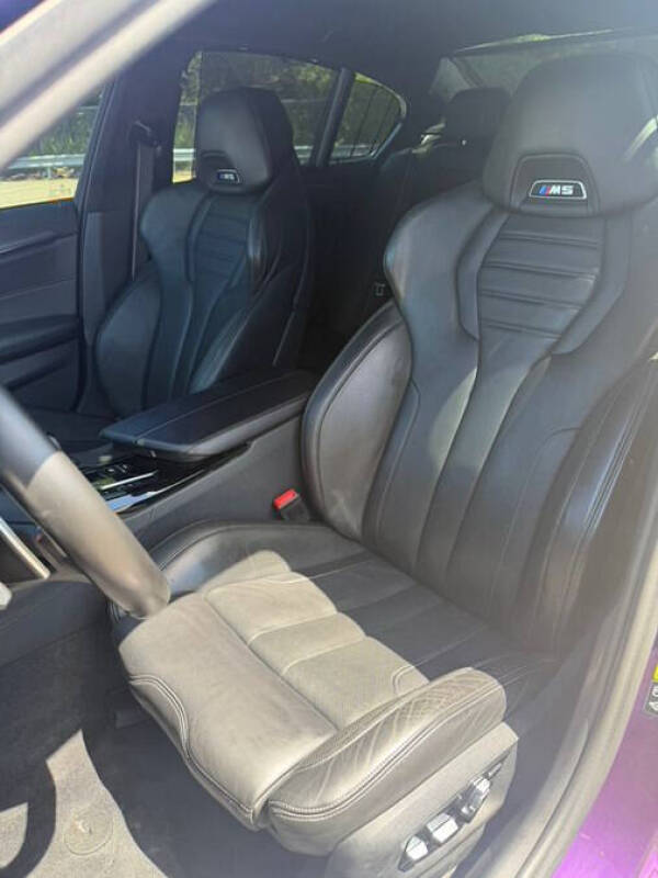 2022 BMW M5