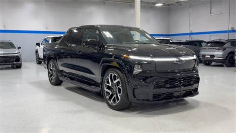 2025 Chevrolet Silverado EV RST