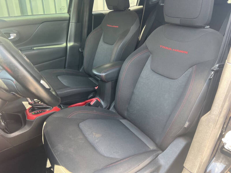 2017 Jeep Renegade Trailhawk