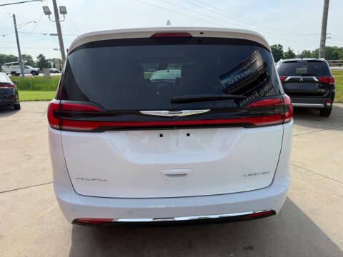 2022 Chrysler Pacifica Limited