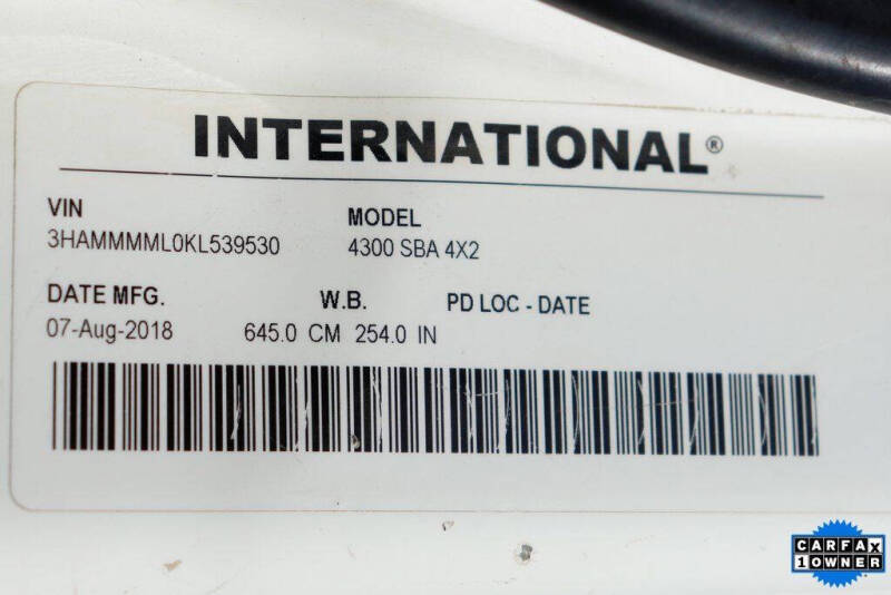 2019 International DuraStar 4300