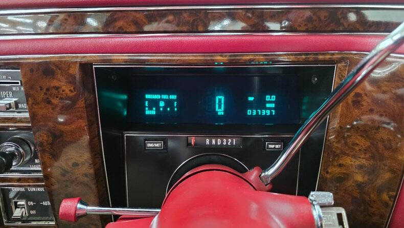 1990 Cadillac Brougham