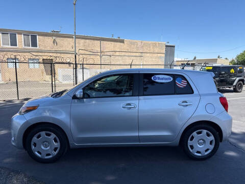 2014 Scion xD