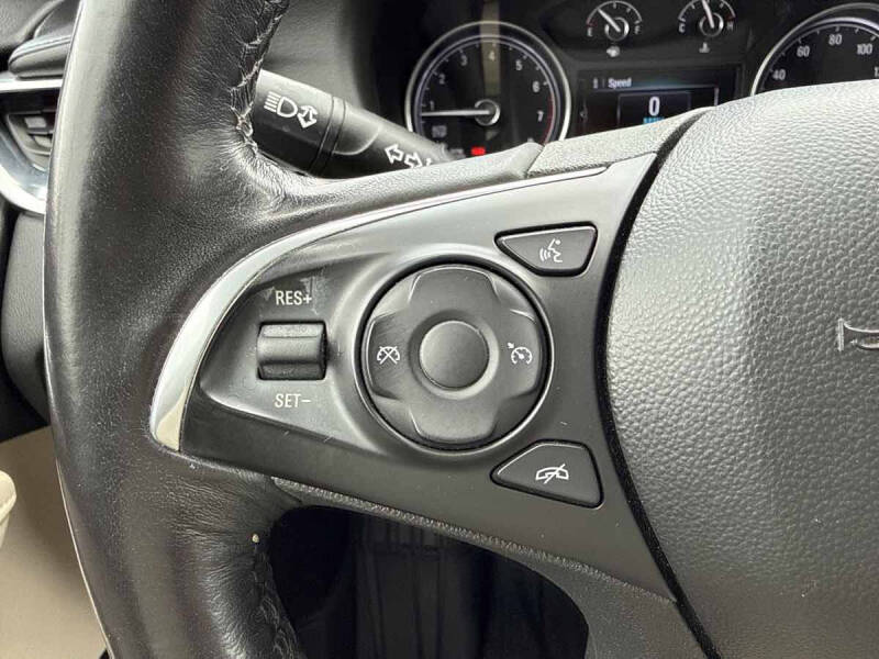 2019 Buick Enclave Essence