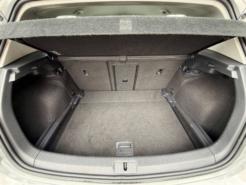 2017 Volkswagen Golf TSI S