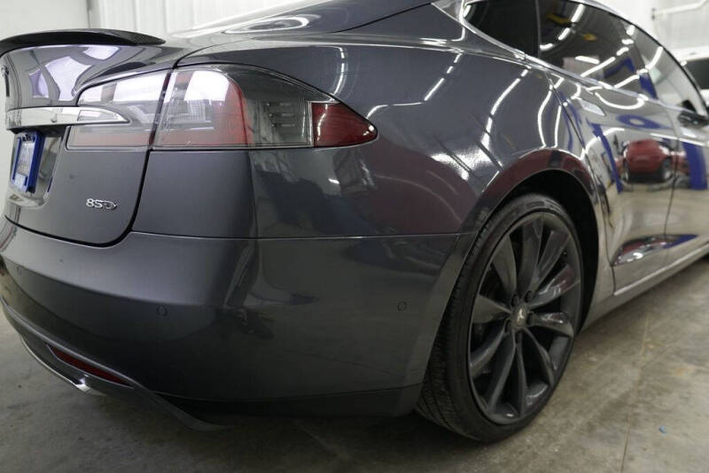 2015 Tesla Model S
