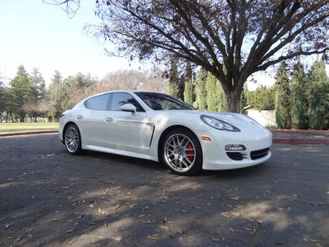 2011 Porsche Panamera 4
